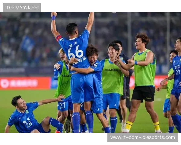 中国足球最强球星盘点：谁是当今足坛最具影响力的代表人物