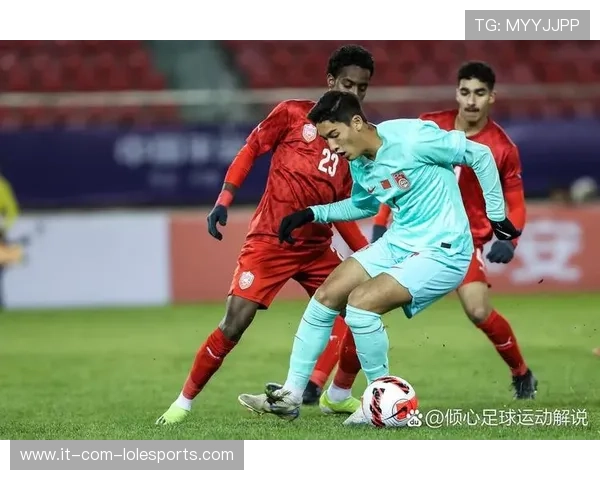 智利足球明星崛起之路:从本土到世界舞台的荣耀与挑战 智利足球明星崛起之路:从本土到世界舞台的荣耀与挑战